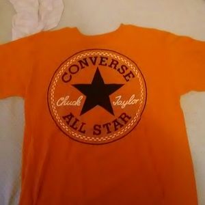 converse t-shirt